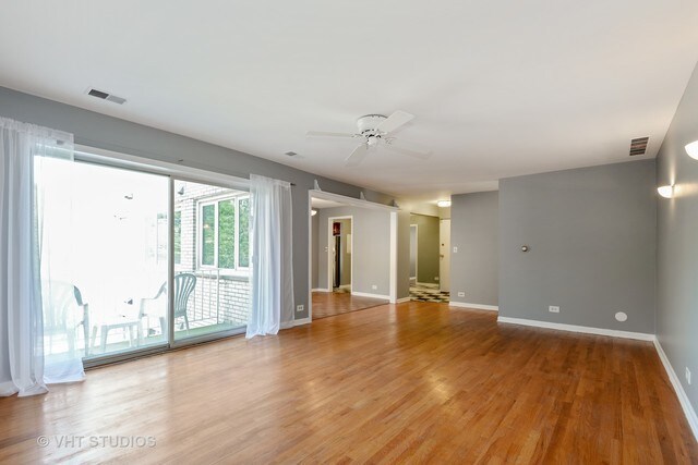 Building Photo - 1057 W Pratt Blvd