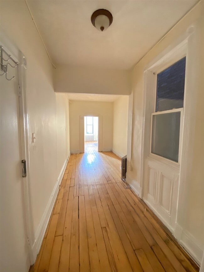 Foto del edificio - 516 Jersey Ave