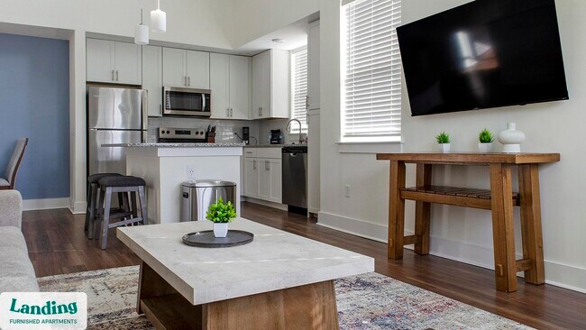 Foto del edificio - 901 Kelly Green Ln