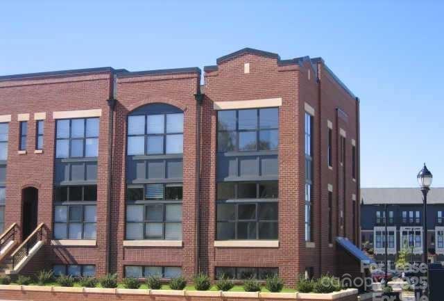 Foto principal - 559 New Bern Station Ct