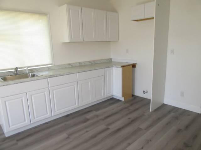 Building Photo - 592 Willow Ave