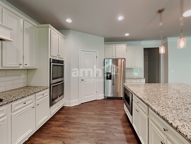 Building Photo - 3717 Woodoats Cir