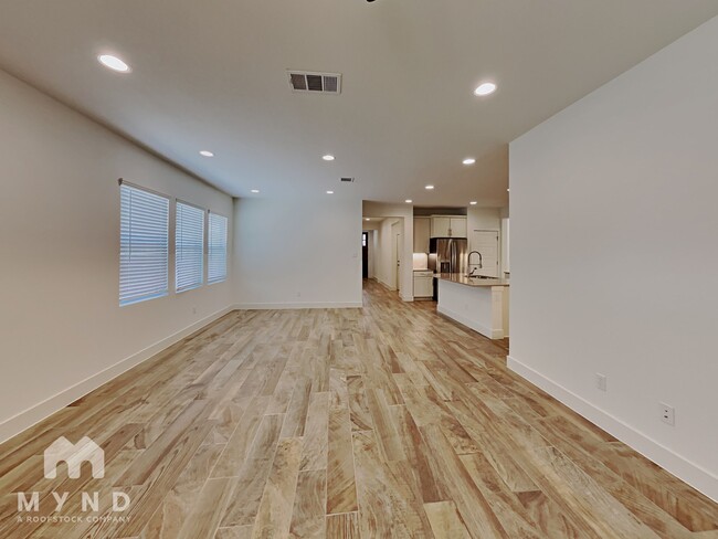 Foto del edificio - 2324 Twisted Willow Ln