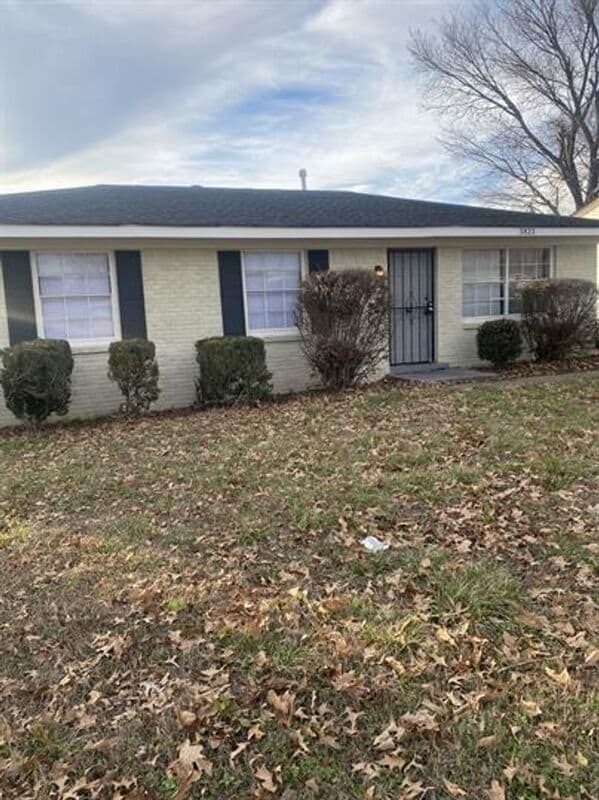 Building Photo - 3823 Ford Rd