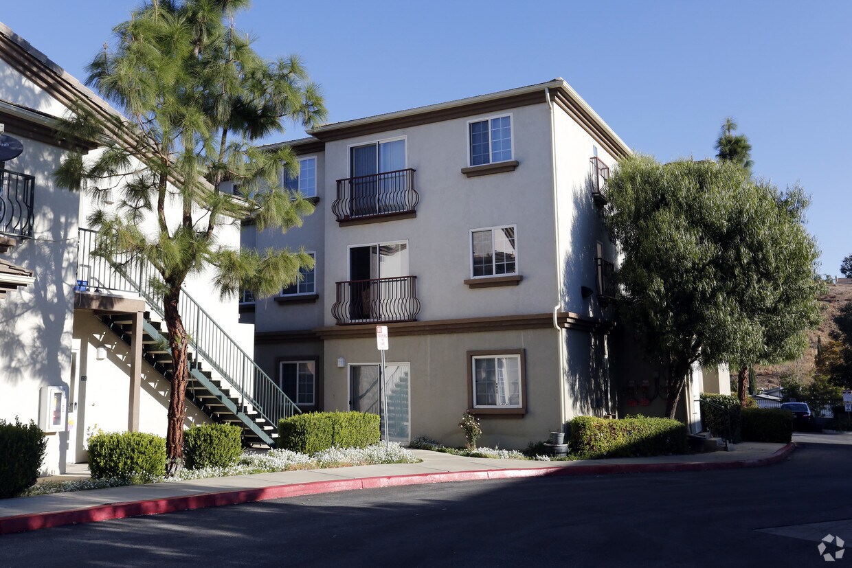 Castaic Lake Senior Village Apartments in Castaic, CA Westside Rentals