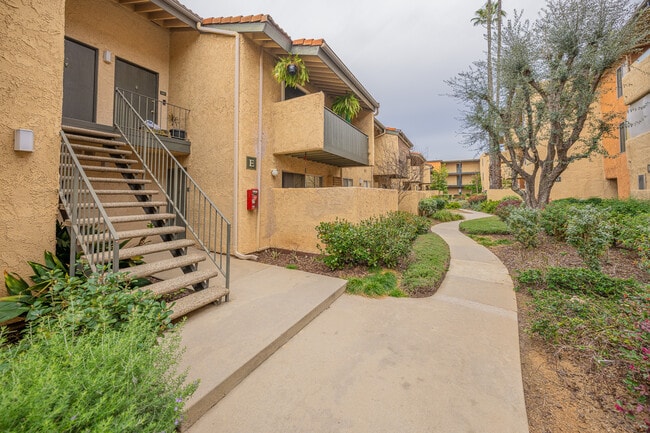 Building Photo - 15425 Sherman Way