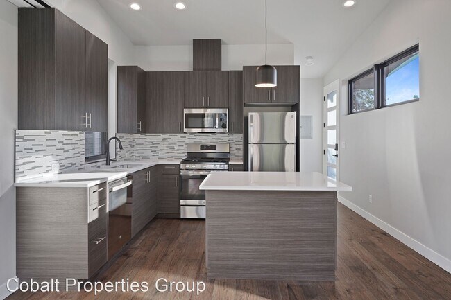 Foto del edificio - Studio, 1 bath House - 1438 NW Cumberland Ave