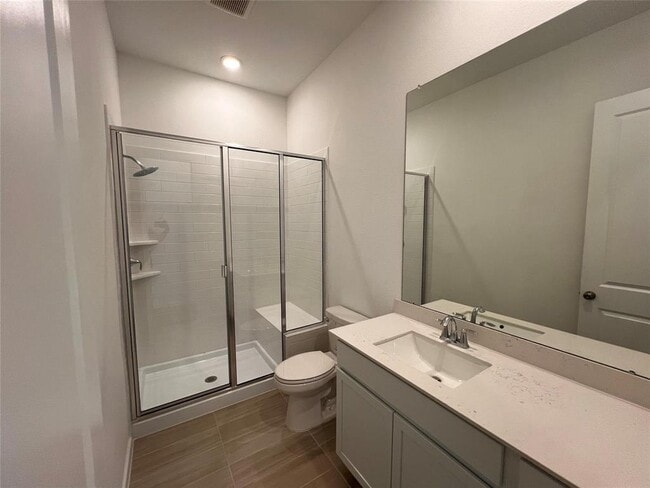 Building Photo - 17531 Willow Ln