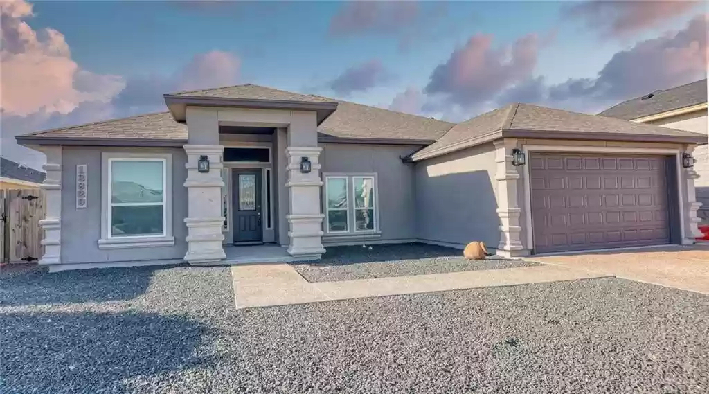 Foto principal - 13829 Laffite Dr