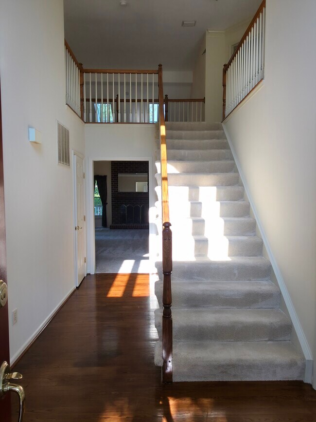 Building Photo - 15803 Lautrec Ct