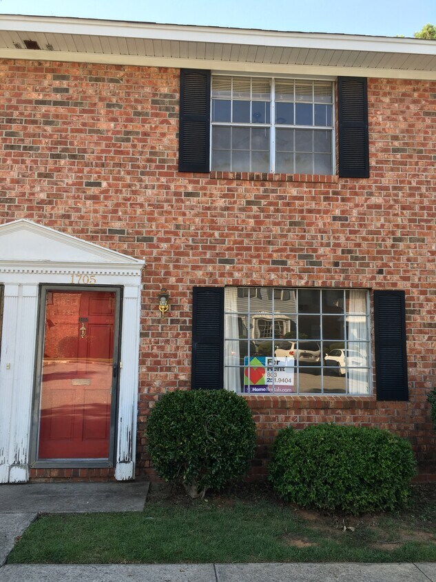 1705 Grays Inn Rd, Columbia, SC 29210 Townhouse for Rent in Columbia