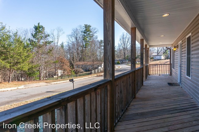 Building Photo - 3 br, 2 bath House - 18 Alex Way