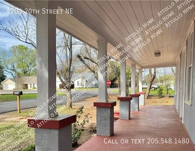 Photo - 4200 20th St NE House