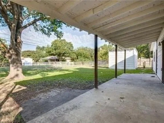 Building Photo - 1405 N Morris St
