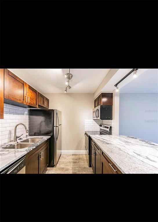 Foto del edificio - 3909 W Cleveland St
