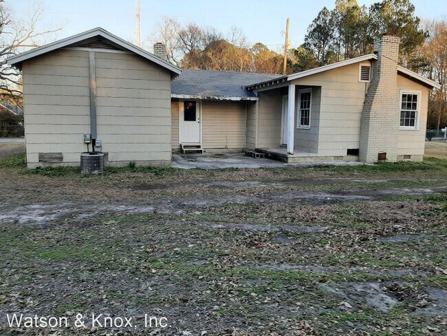 Building Photo - 3 br, 2 bath House - 209 O'Neal Avenue
