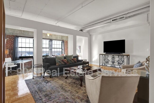 Building Photo - 505 Tennessee St