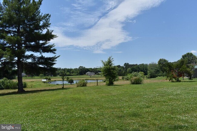 Building Photo - 4055 Ringwood Rd
