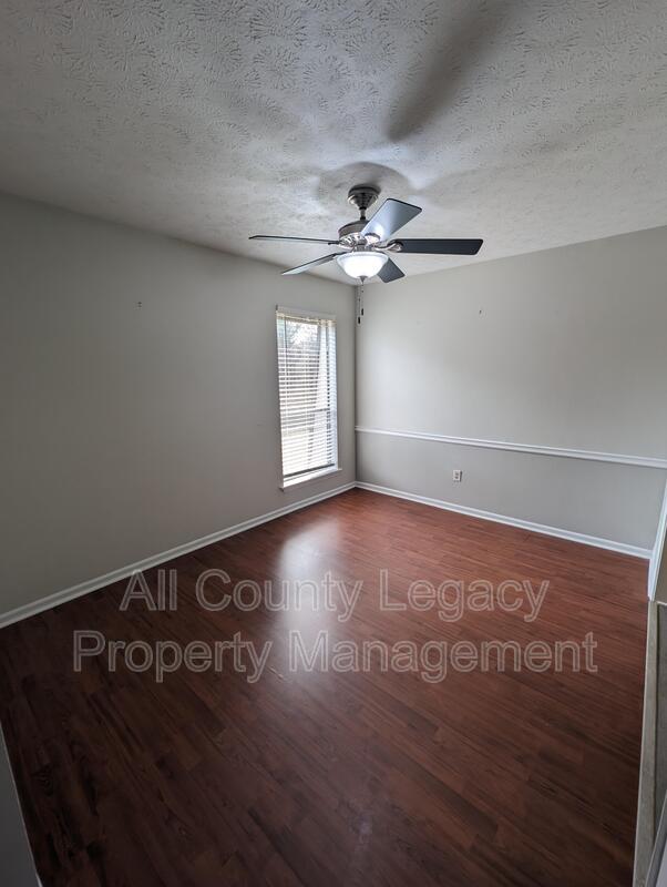 Building Photo - 192 Scandia Cir