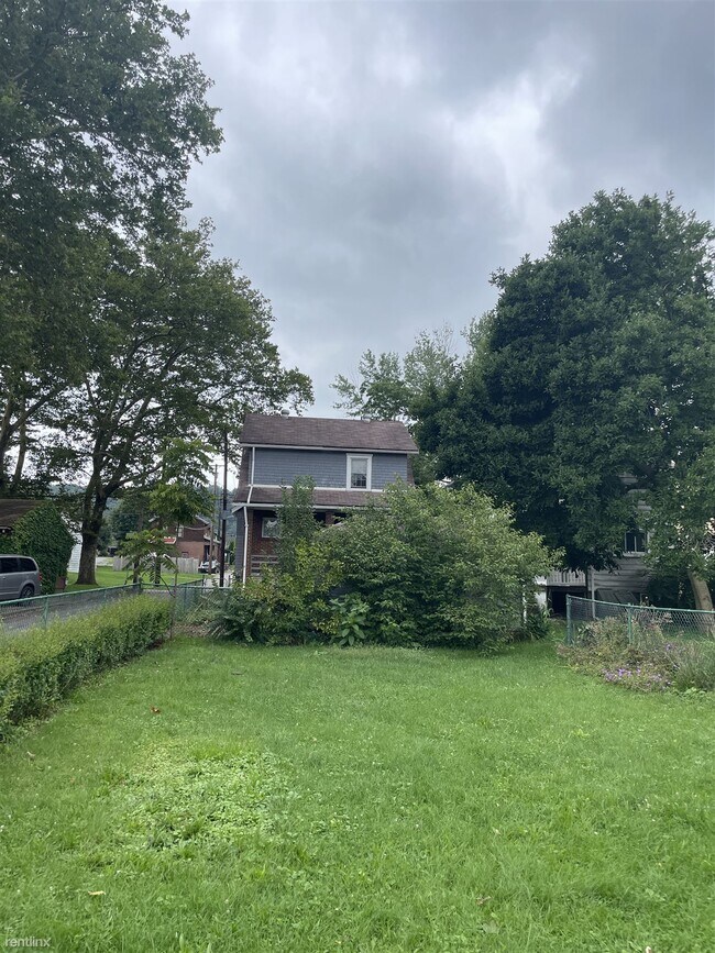 Foto del edificio - 3 br, 2 bath House - 1800 6th Avenue