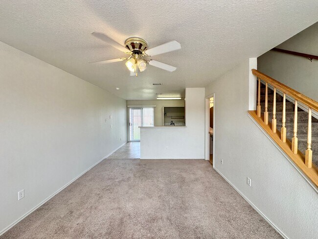 Building Photo - 2105 Tahoe Ct