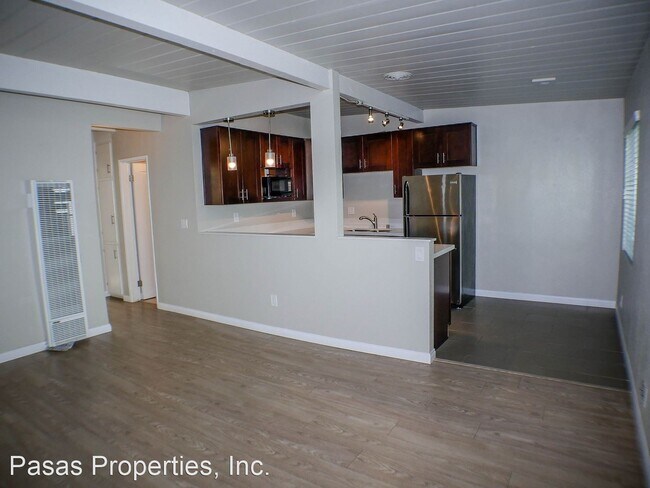Foto del edificio - 2150-2156 Reed Ave