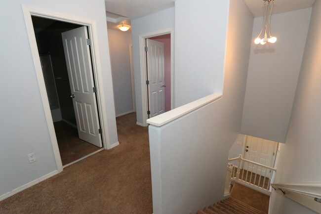 Building Photo - 169 Rusty Allen Place