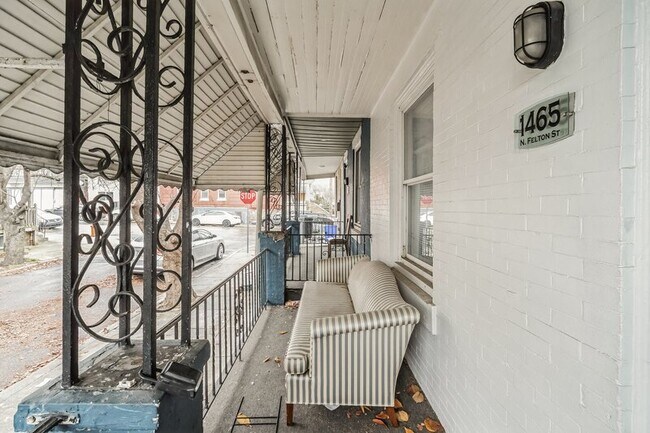 Foto del edificio - 1465 N Felton St