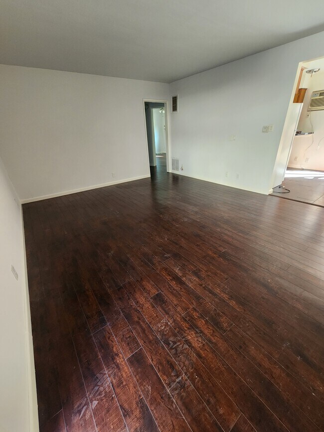 Building Photo - 4911 Laurel Canyon Blvd