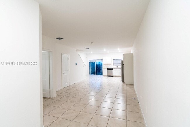 Foto del edificio - 137 NE 3rd St