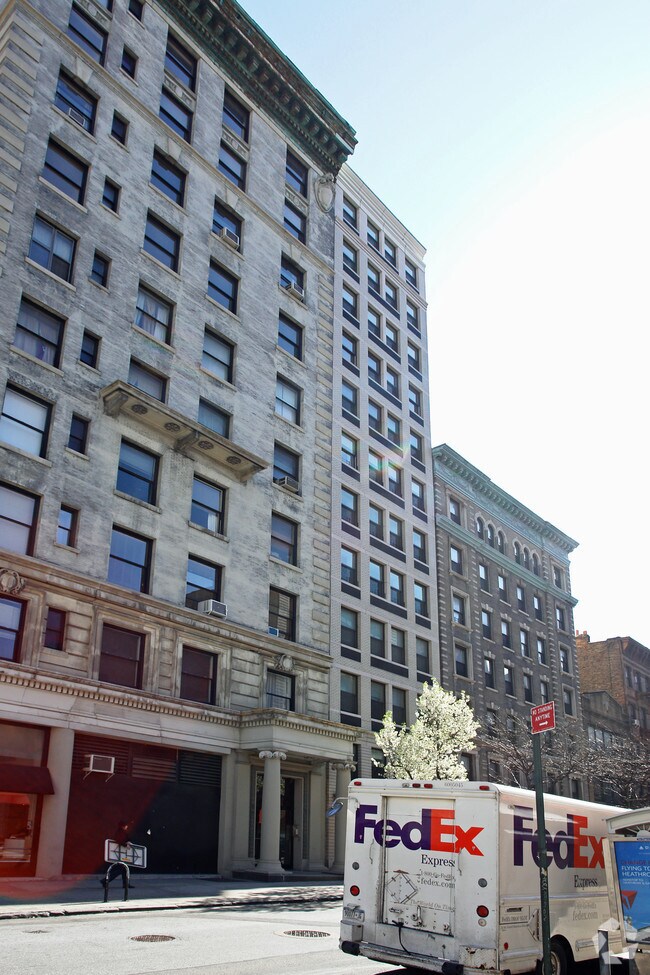 Foto del edificio - 223 W 80th St