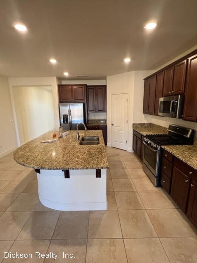 Foto del edificio - 3 br, 2 bath House - 3267 Vincinato Dr.