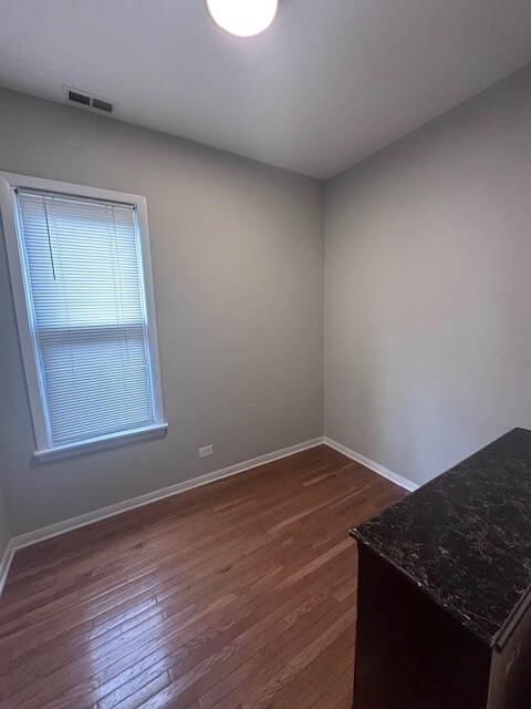 Foto del edificio - 3746 S Wallace St