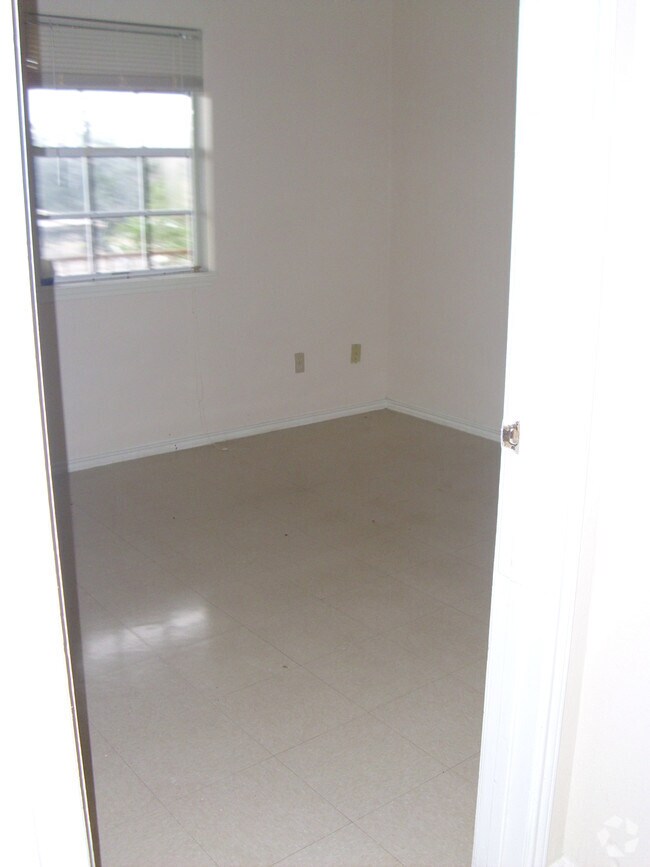 RyanEistetter Townhouses for Rent Laredo, TX 1 Townhouses