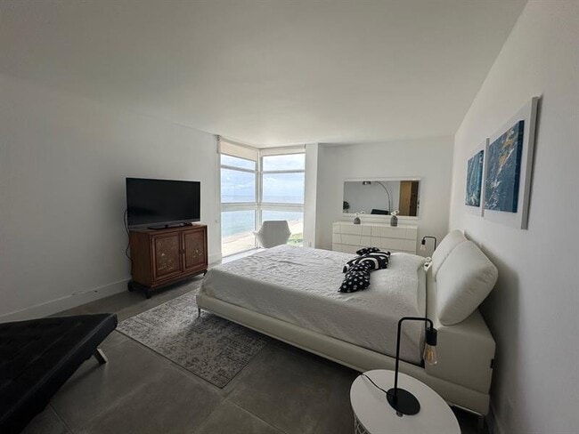 Foto del edificio - 1370 S Ocean Blvd