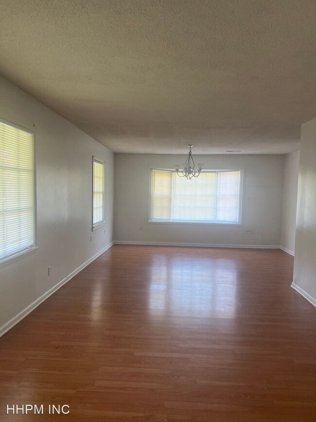 Building Photo - 3 br, 2 bath House - 1101 Gusmus Avenue