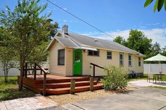 Building Photo - 5026 26th Ave S