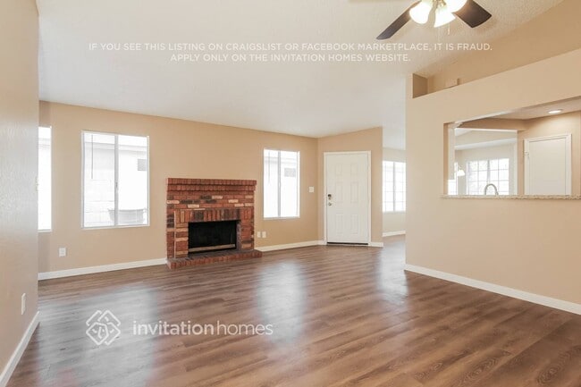 Building Photo - 3108 E Siesta Ln