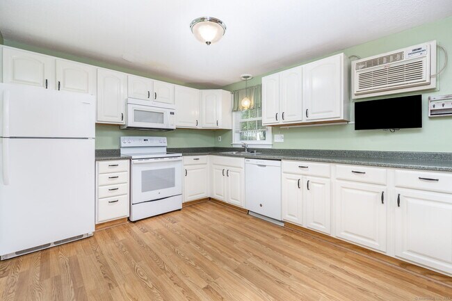Foto del edificio - 11 Brandywine Ln