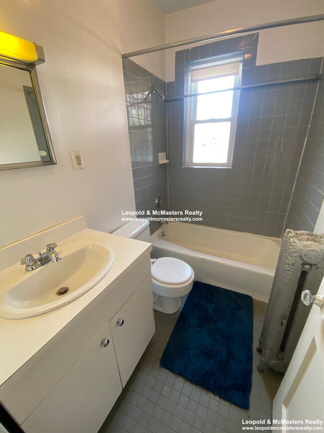 34 Medfield St, Boston, MA 02215 34 Medfield St Boston, MA