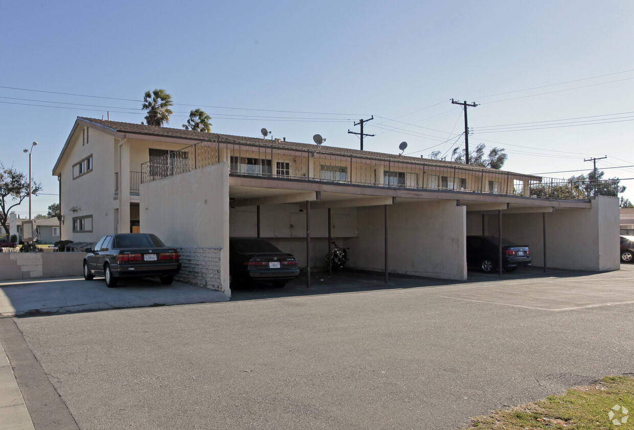 Building Photo - 11231 Euclid St