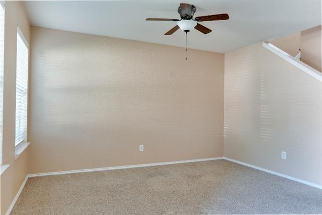 Building Photo - 9124 Goldenview Dr