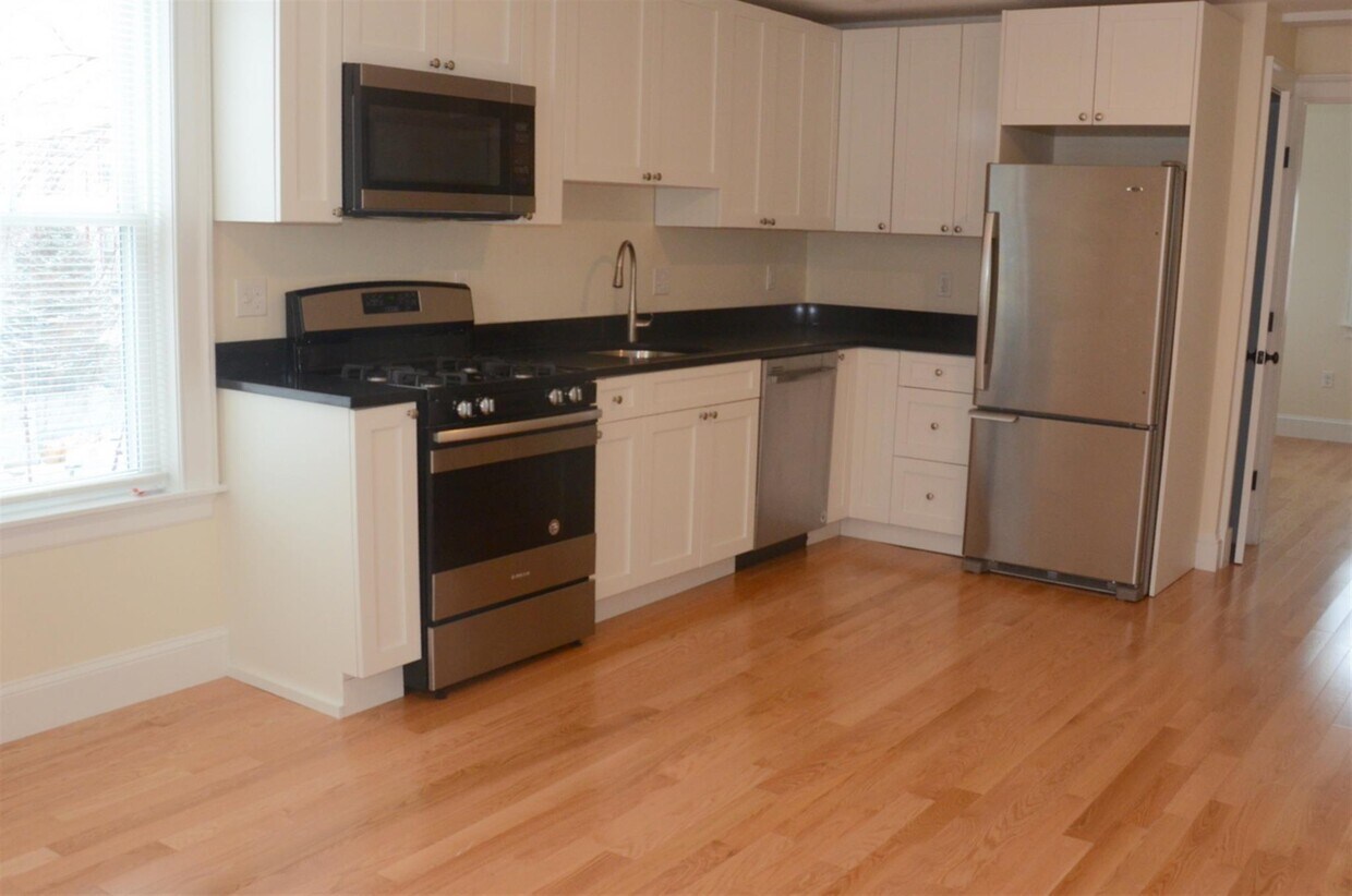 Foto principal - 20 Putnam St
