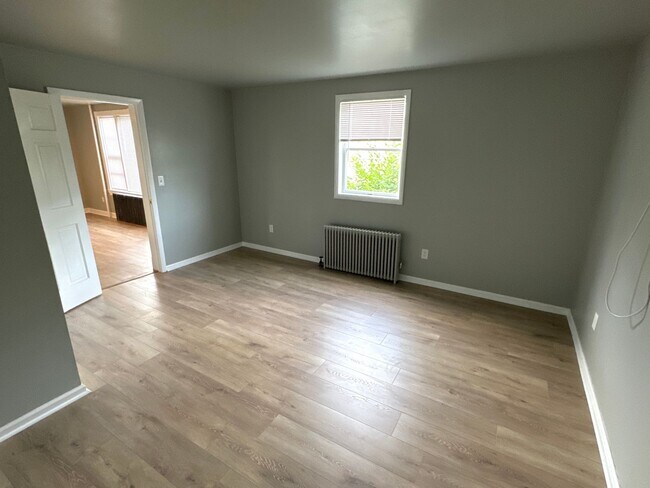 Building Photo - 61 Bernards Ave
