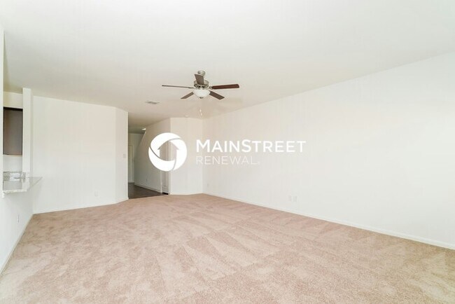 Building Photo - 4 Bedroom Pet-Friendly Home in New Braunfels, TX with Main Street Renewal