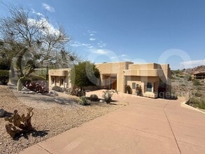 Building Photo - 15104 E Ridgeway Dr
