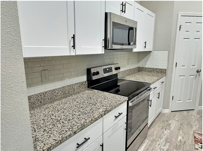 Foto del edificio - 12776 Tannencrest Dr