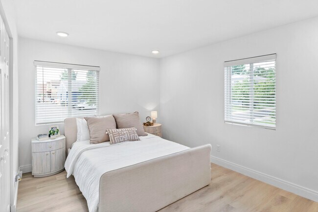 Ensemble Bedroom - Cadence of Newport