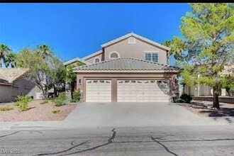 Building Photo - 250 Bailey Island Dr
