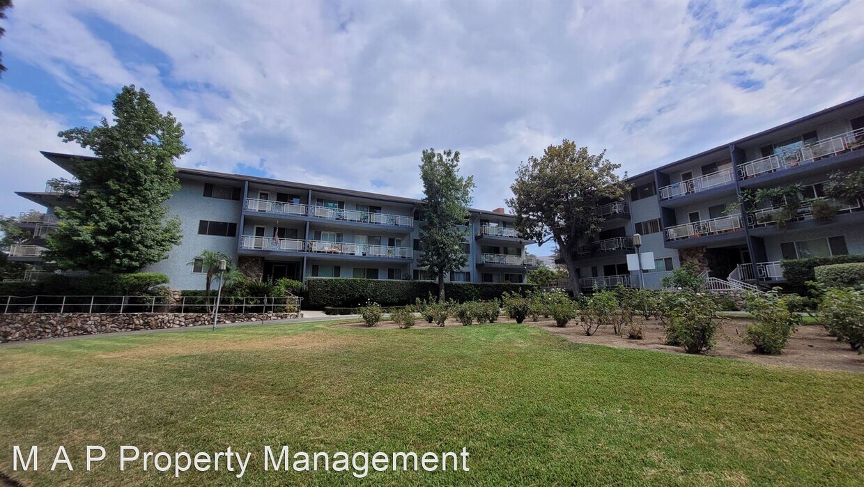 2 br, 2 bath House 12031 Beverly Blvd. 2F House Rental in Whittier